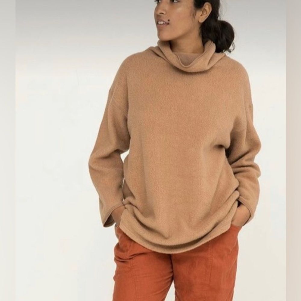 Elizabeth Suzann x Alabama Chanin Margaret Turtleneck Sweater Camel Fleece XS